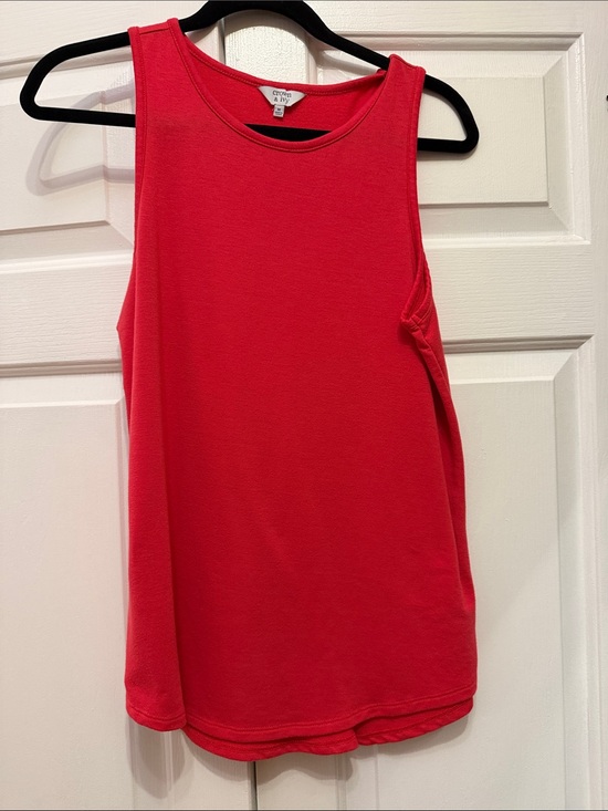 crown & ivy Tops - crown & ivy Vibrant Red Sleeveless Tank Top